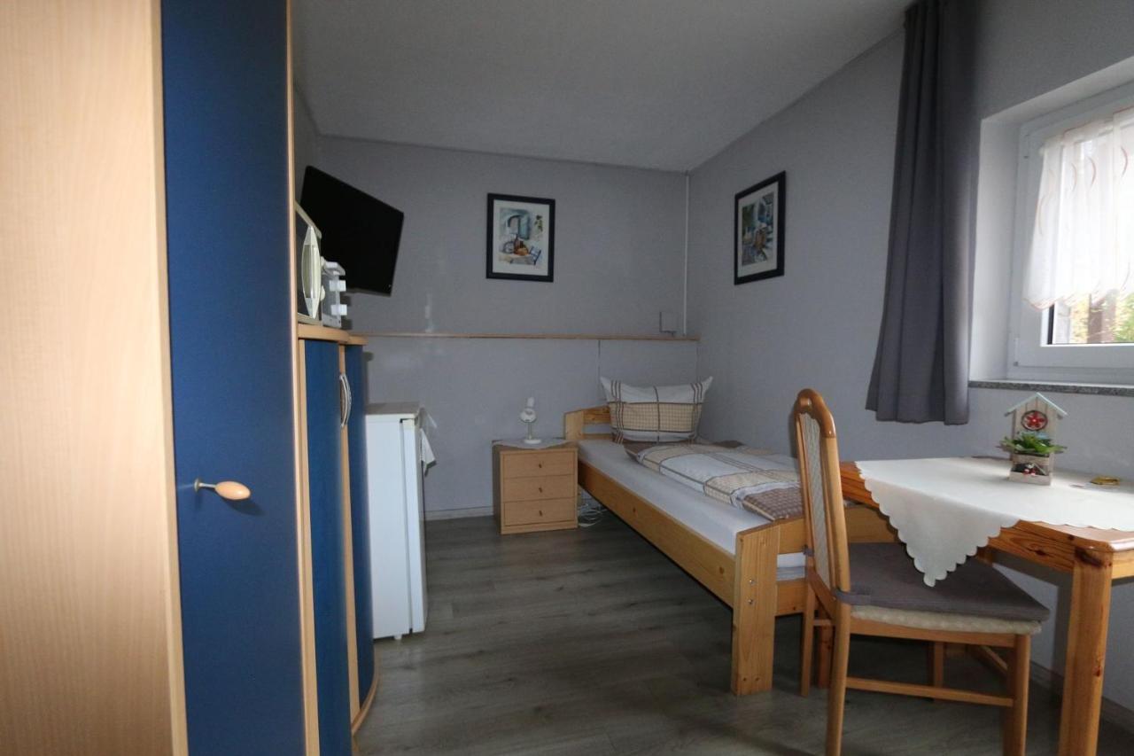 Haus Anne Hotel Neunkirchen  Exterior photo